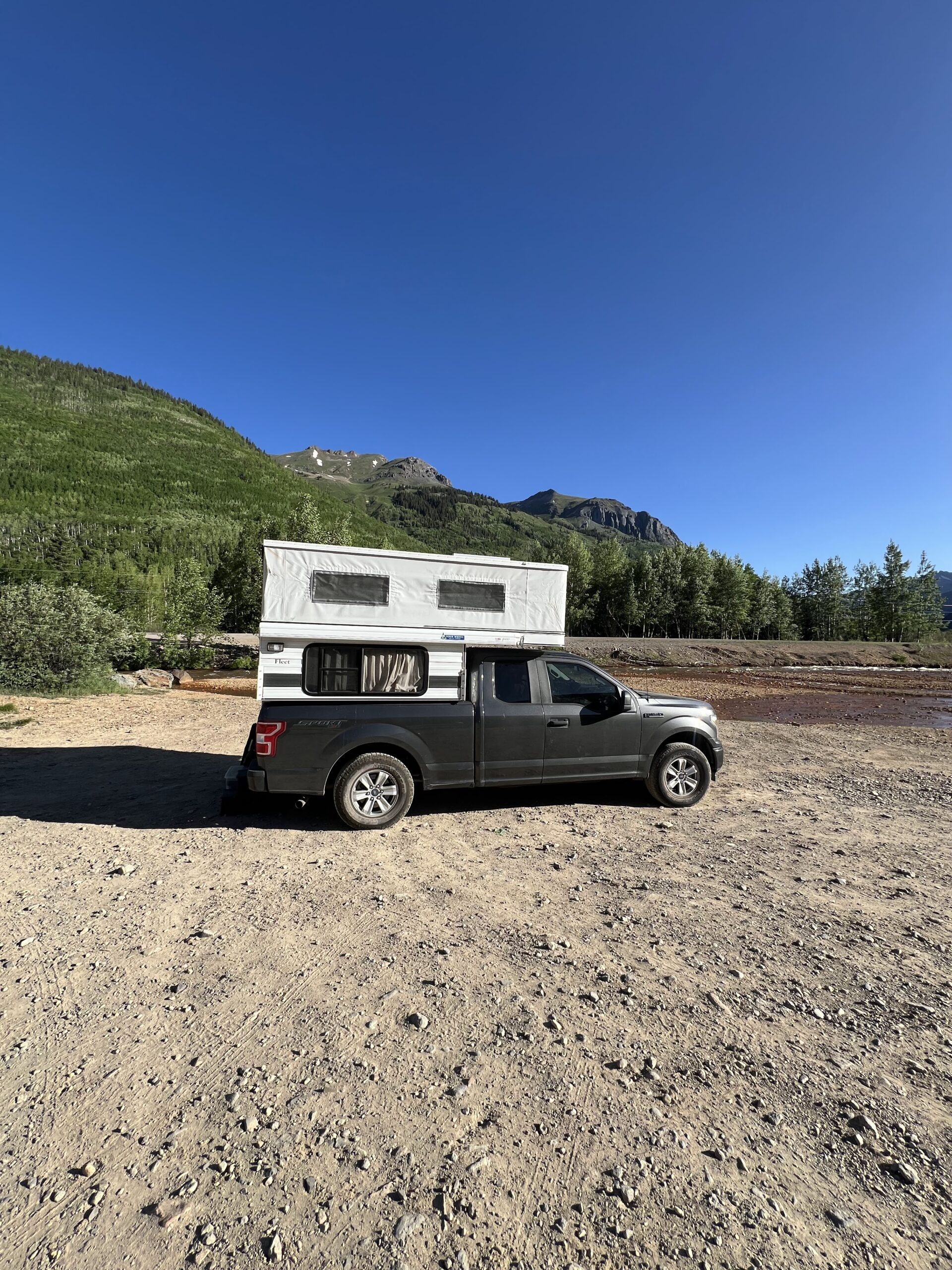 Basic Shell Camper 2015 Four Wheel Camper Fleet Shell - Camperly