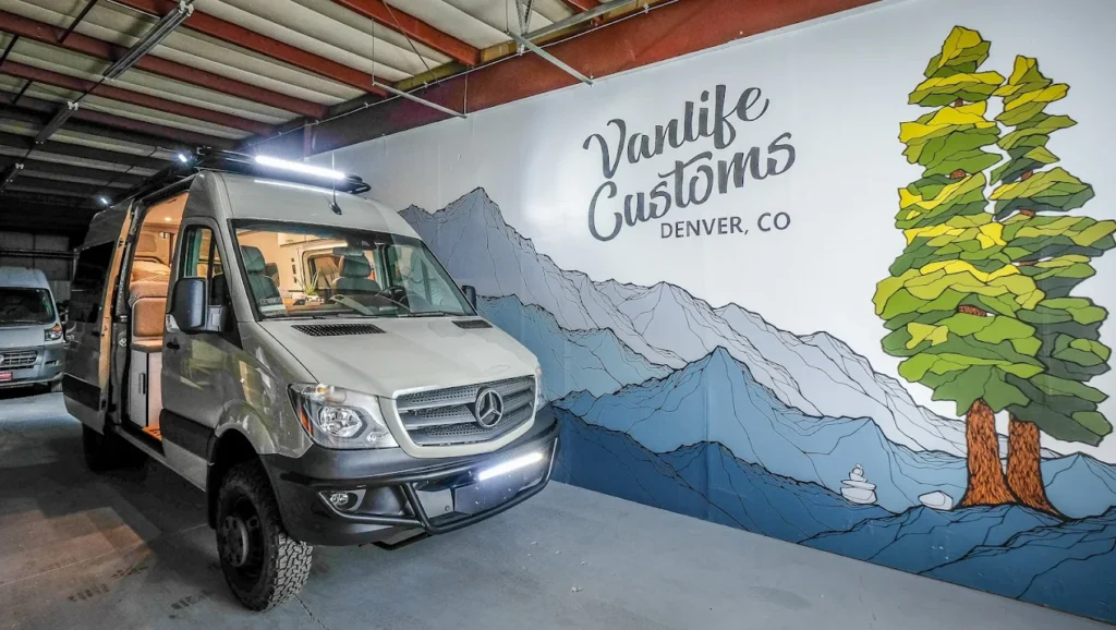 vanlife customs 4
